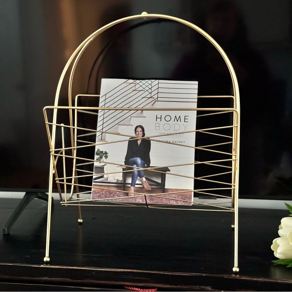 Mid-Century Modern, Gold Metal Brass Magazine Rack
